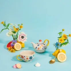 Folk Floral Tea for One